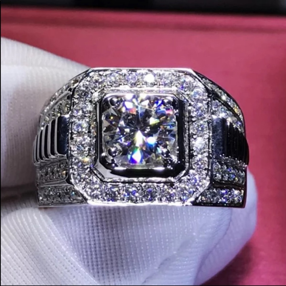 New Unisex 925 Silver Diamond Beautiful Ring - Picture 2 of 6